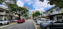 Ang Mo Kio Avenue 8 (D20), Shop House #628593611